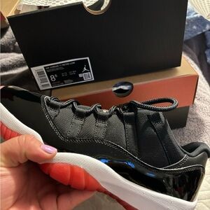 Jordan 11 low Bred 7y
